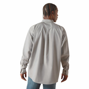 Ariat Mens Wrinkle Free Solid Classic Fit Long Sleeve Shirt
